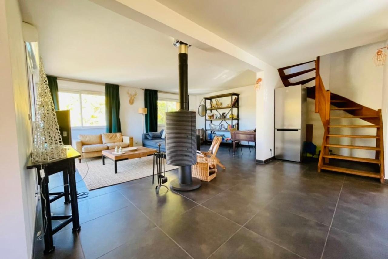 Large Chalet With Terrace And View In Briancon Apartment Екстериор снимка