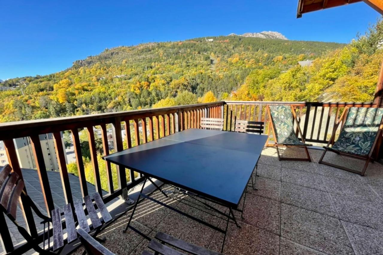 Large Chalet With Terrace And View In Briancon Apartment Екстериор снимка